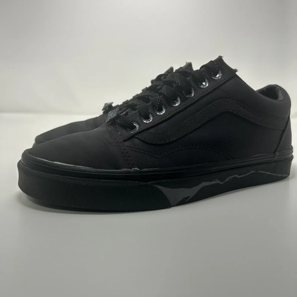 Vans Old Skool X Harry Potter 'Deathly Hallows' Men's Sz 6.5, Women's Sz 8 Black
